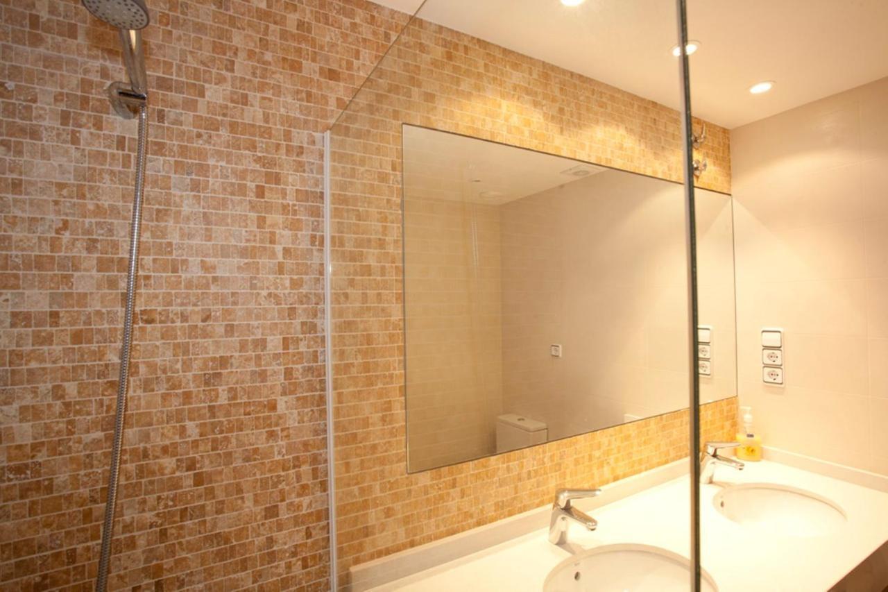 Ostello Coroleu House *